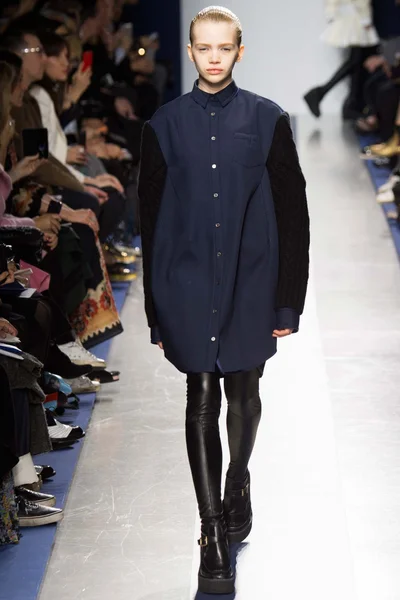 Look 34